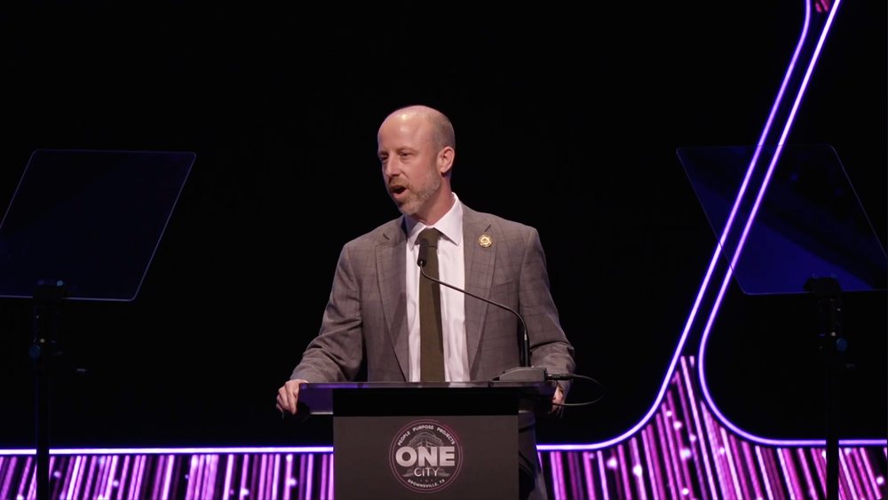 Speaker at the podium with image magnification